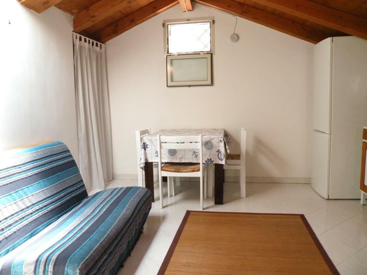 Deliziosa Mansarda Nel Quartiere Marina - Cagliari Q8577 Apartment Exterior foto